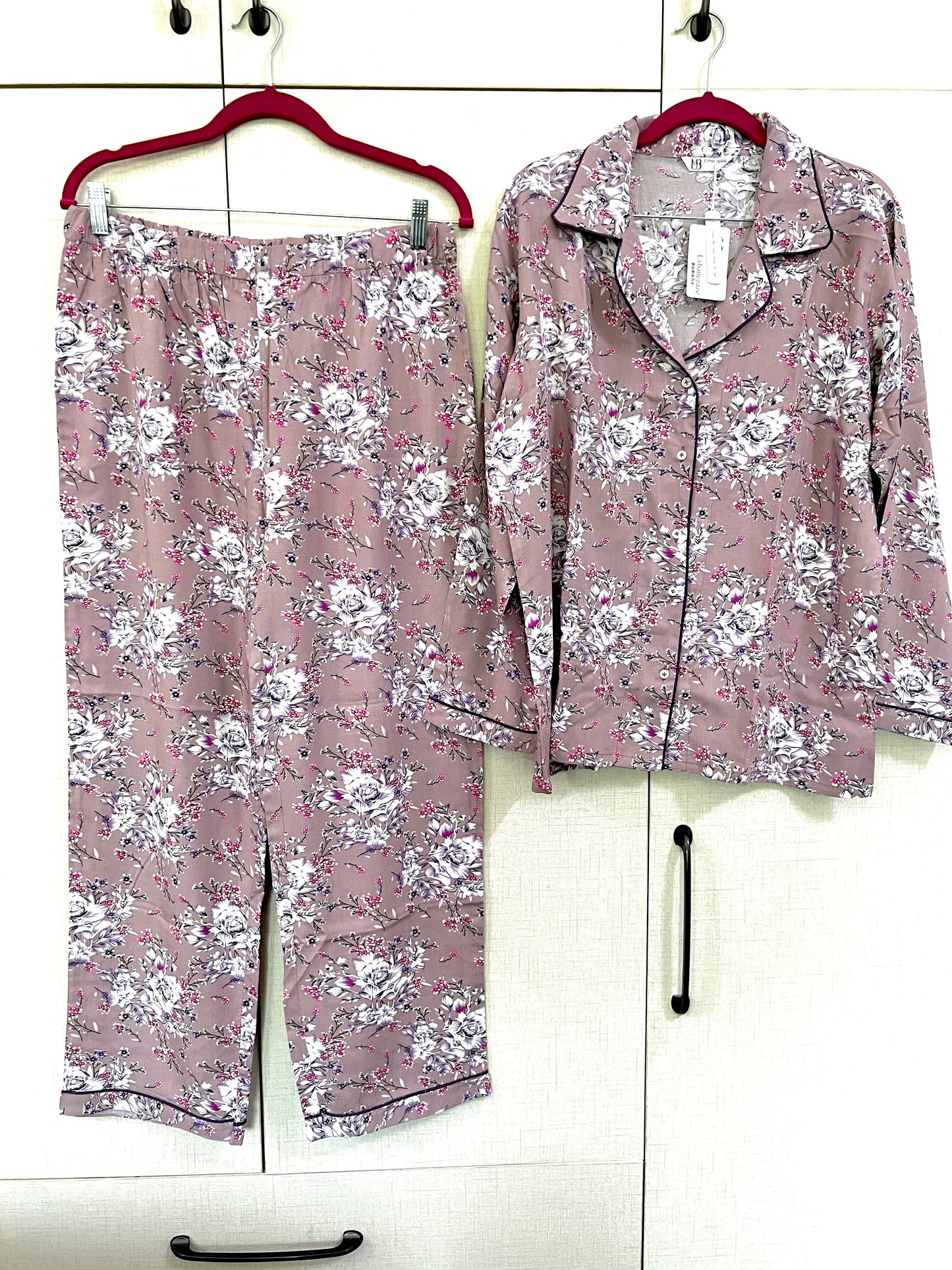 Women's 2-Piece Linen Night Suit โ Dusty Mauve Floral | Elegant & Breathable Sleepwear