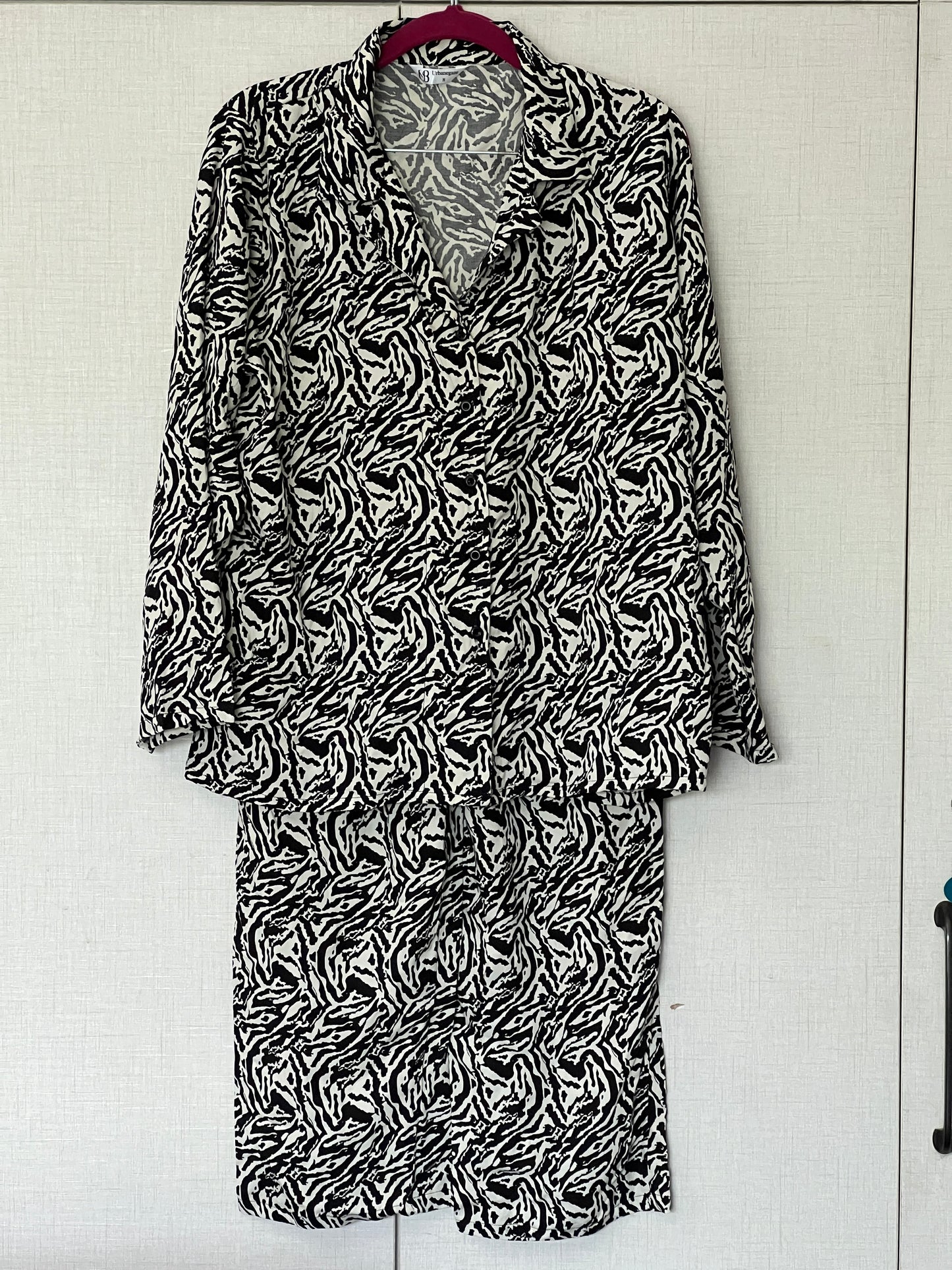 Women Night Suit 2 Piece Linen - Shirt and Trouser - Beautiful zebra patern of white and black